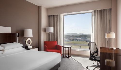 Standard King Room