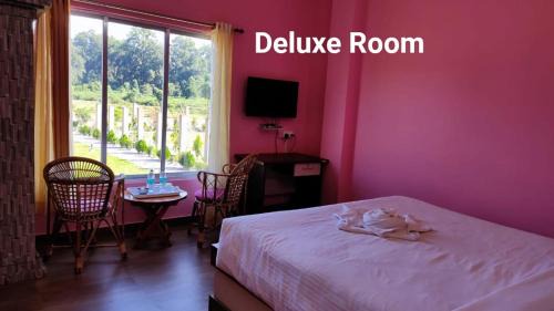 Deluxe Family Room