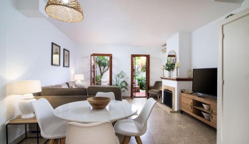 Two-Bedroom Townhouse