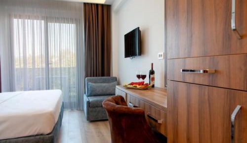 Double Room with Pool View
