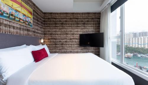 Queen Room with Sea View