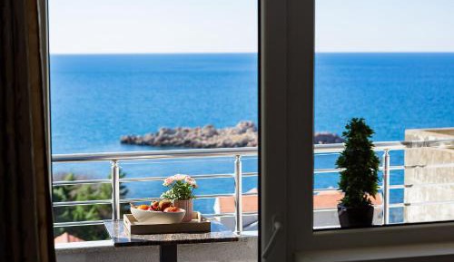 Suite with Sea View