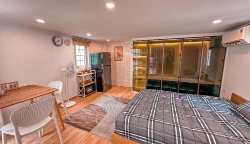 Double Room with Private Bathroom