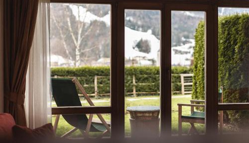 Suite with Mountain View
