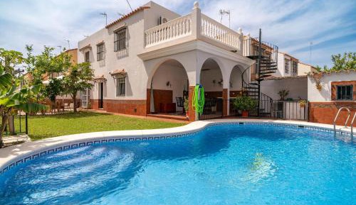 Four-Bedroom Holiday Home