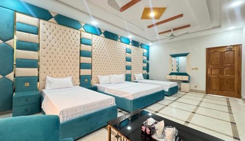 Deluxe Family Suite