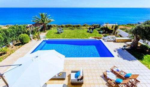 Villa with Sea View
