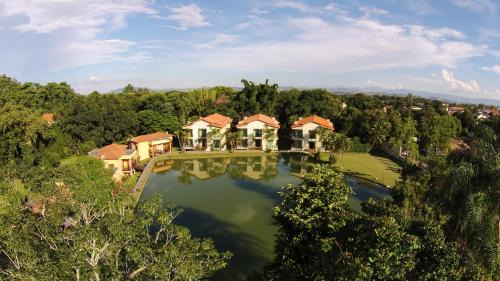Triple Room with Lake View