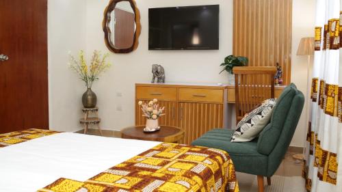 Queen Room