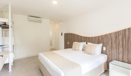 Quarto Luxo com Vista do Jardim