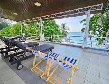 Villa - Beach Front