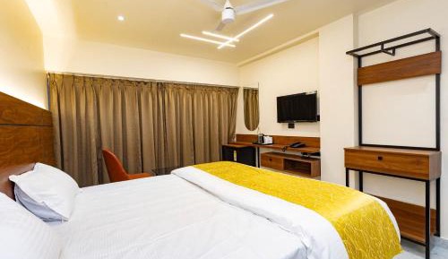Superior King Room