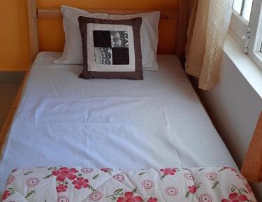 Bed in 4-Bed Mixed Dormitory Room
