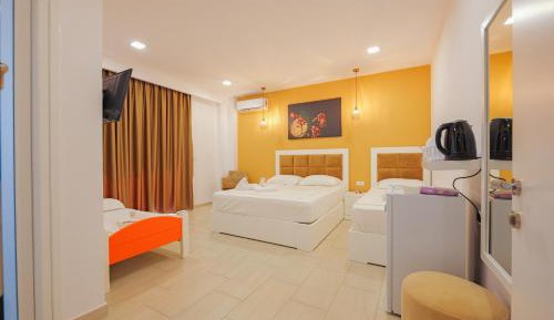 Classic Triple Room