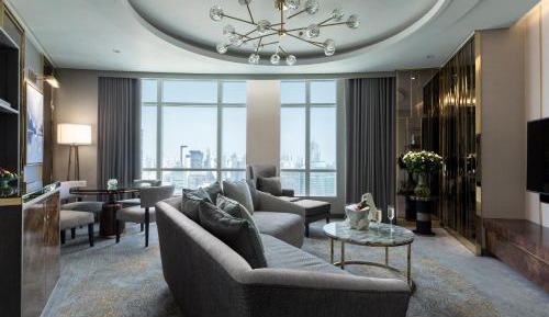 Club Suite with City View