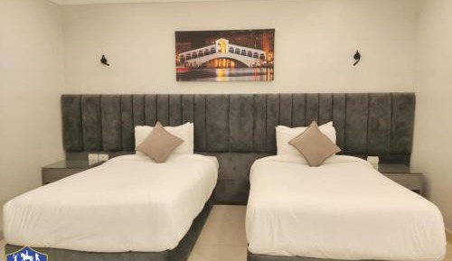 Double Room with Pool View
