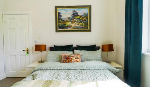 Double Room with Shared Bathroom