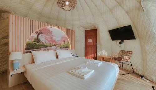 Double Room with Mountain View