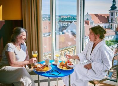 Triple Room with City View