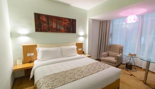 Superior Queen or Twin Room