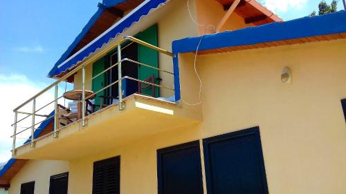 One-Bedroom House