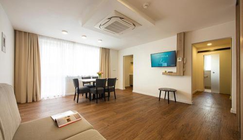 Apartment with Balcony