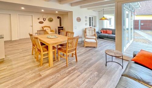 Three-Bedroom Apartment with Terrace