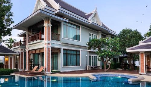 Villa with Private Pool