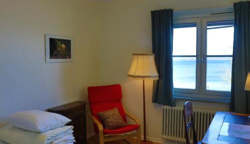 Standard Single Room with Shared Bathroom