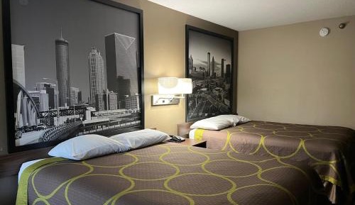 Queen Room with Two Queen Beds - Non-Smoking