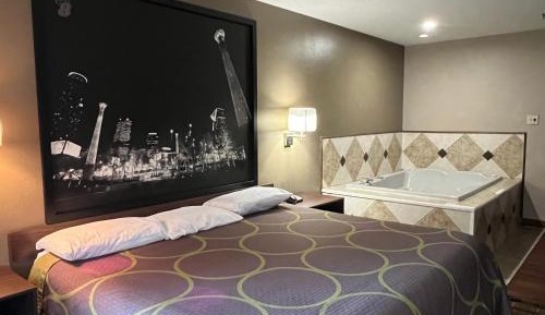 King Room with Spa Bath