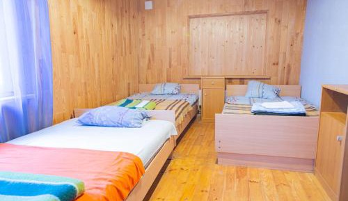 Economy Triple Room with Shared Bathroom