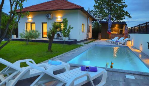 Two-Bedroom Villa