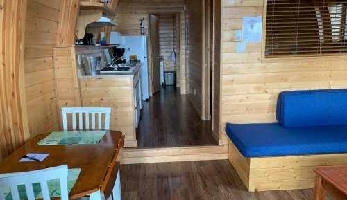 One-Bedroom Chalet (Pet Friendly)