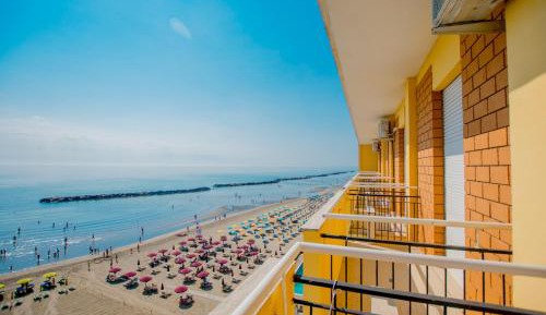 Double or Twin Room with Balcony