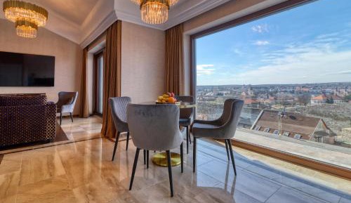 Apartment with Terrace