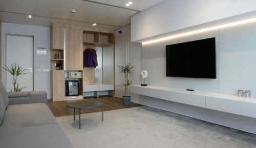 One-Bedroom Suite