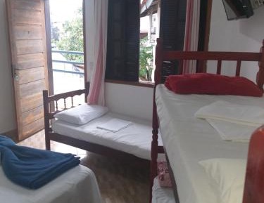 Deluxe Family Suite