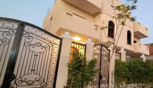 Villa with Garden View