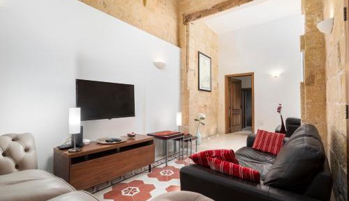 Three-Bedroom Townhouse