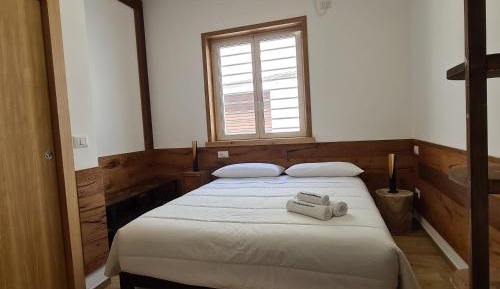 Double or Twin Room with Private Bathroom