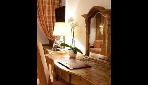 Deluxe Double Room with Spa Bath 
