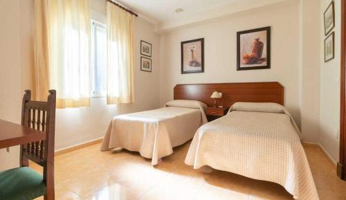 Comfort Triple Room