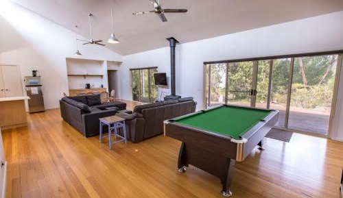 Three-Bedroom Holiday Home 