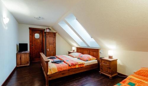 Double Room with Private Bathroom