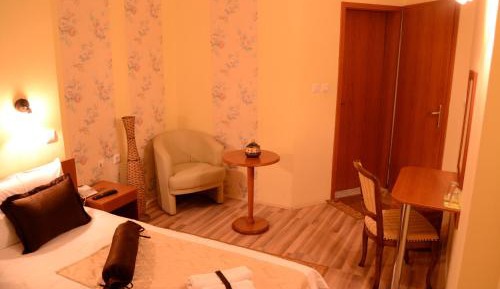 Comfort Twin Room