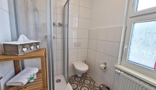 Single Room with Private External Bathroom