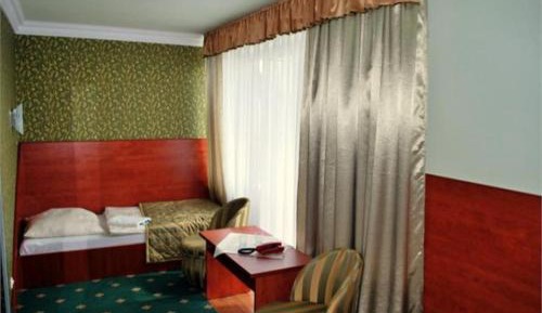 Single Room with Lake View