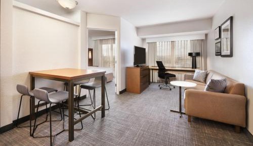 Two-Bedroom Suite