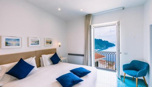 Deluxe Double Room with Sea View